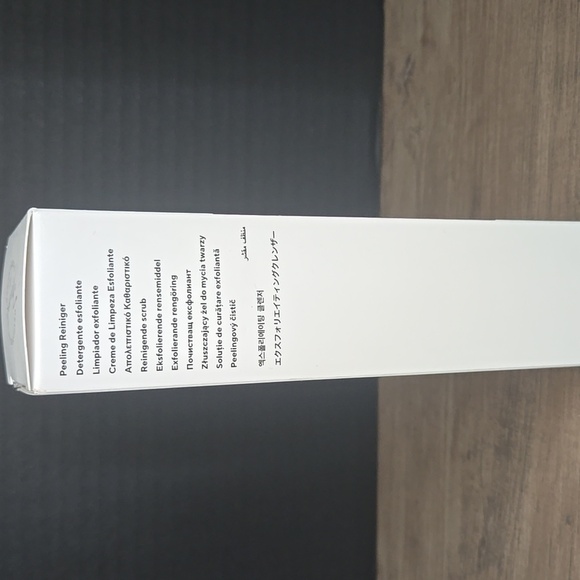 NWT Murad Hydration AHA / BHA Exfoliating Cleanser 148ML / 5.0 fluid oz - Picture 4 of 10